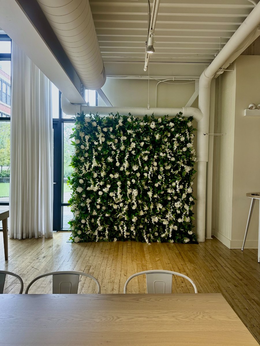 8-x-8-white-rose-garden-leaves-flower-wall-rental-chicago