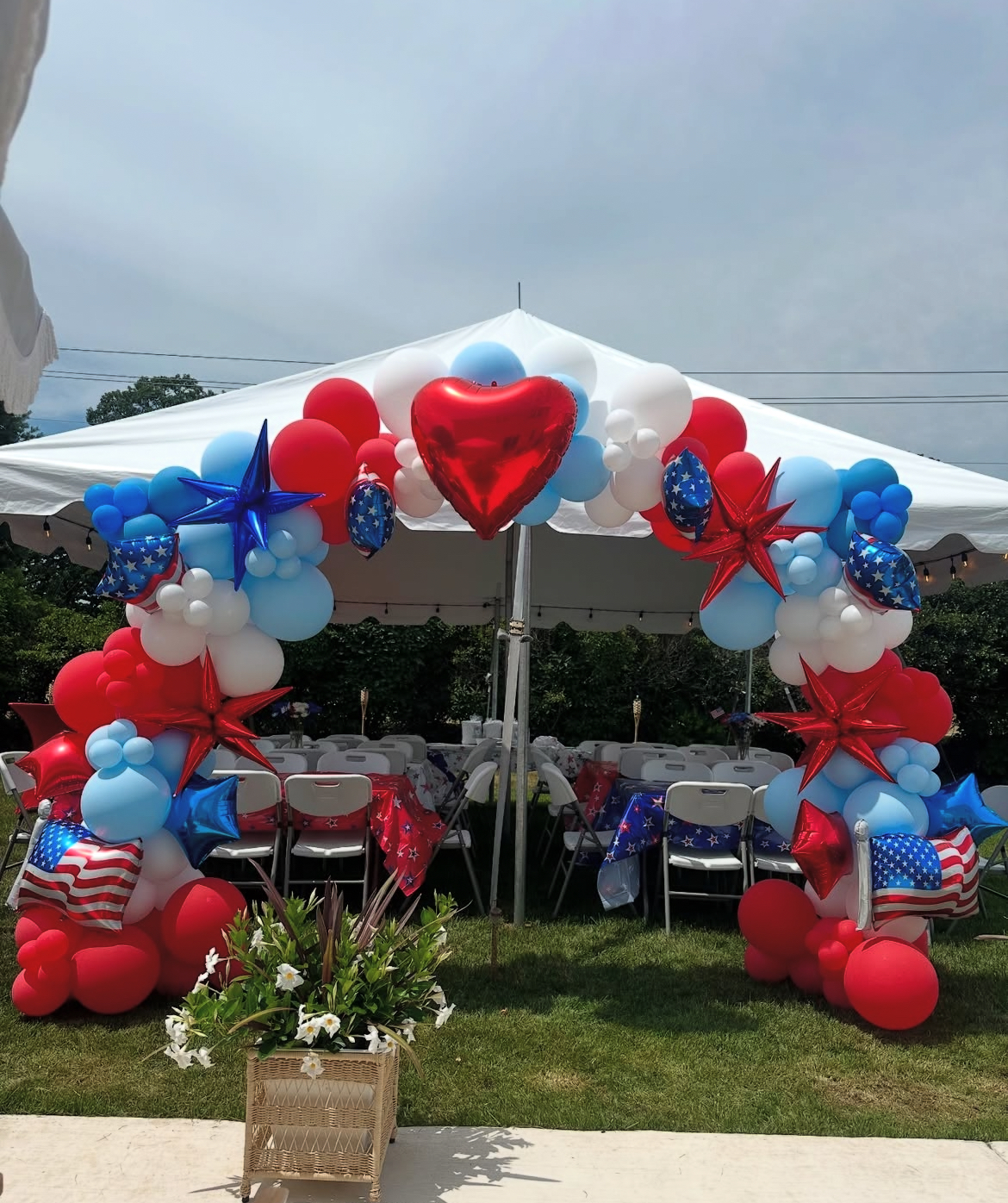 Aurora IL balloon arch outdoor patriotic event red white and blue