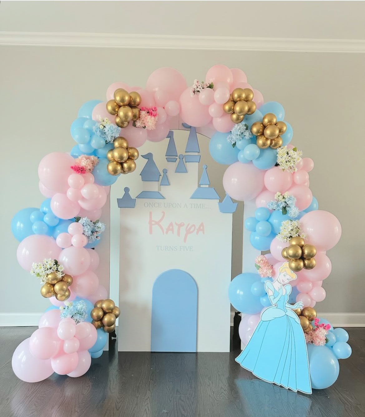 Aurora IL balloon arch princess birthday party castle backdrop