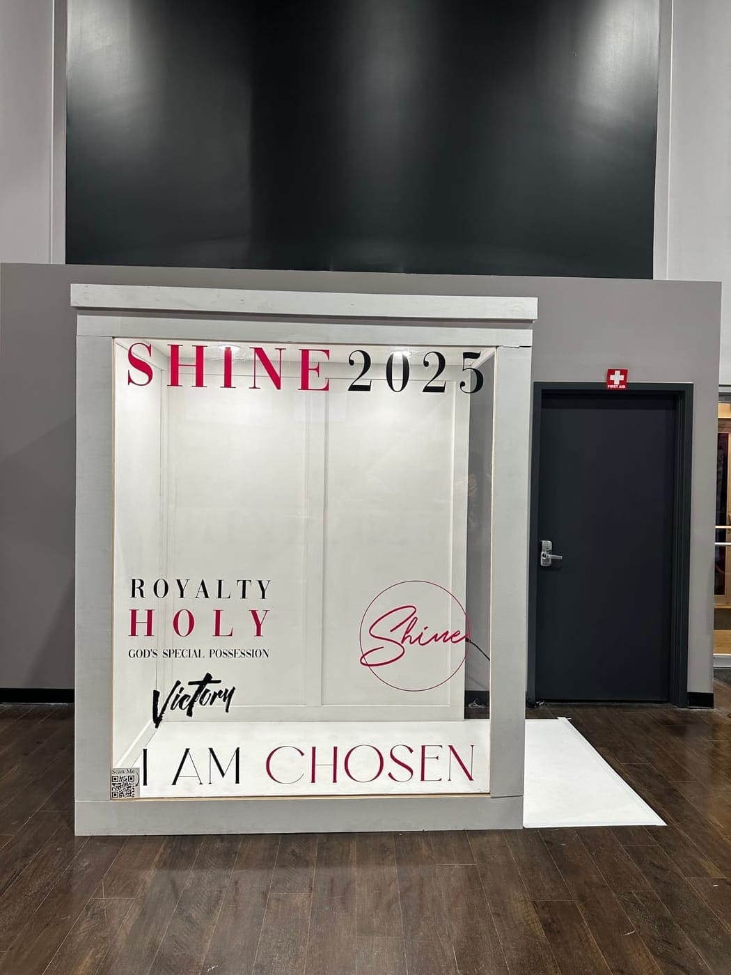 Brand Activation Photo Booth Rental Chicago | Chicago Flower Wall
